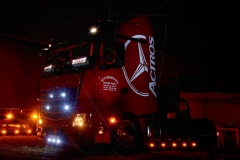 ME Truck - kamiony v noci