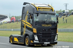 ME Truck