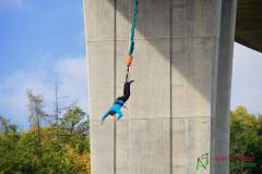 Bungee Jumping
