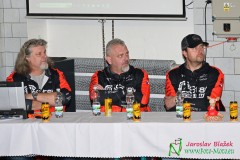 Tisková konference Ollie před odjezdem na Dakar