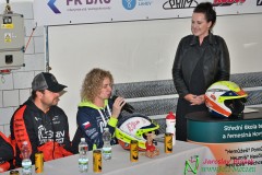 Tisková konference Ollie před odjezdem na Dakar