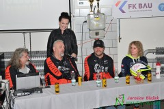 Tisková konference Ollie před odjezdem na Dakar