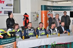 Tisková konference Ollie před odjezdem na Dakar